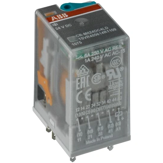 CR-M110DC3L przekaźnik A1-A2=110V DC, 3 styki c/o 250V/10A, LED