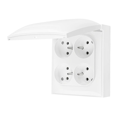 AQUACLICK gniazdo 4-krotne [2x2] natynkowe z uziemieniem 4x(2P+Z), z przesłonami torów prądowych, IP44, klapka biała, szybkozłącza, biały [5]