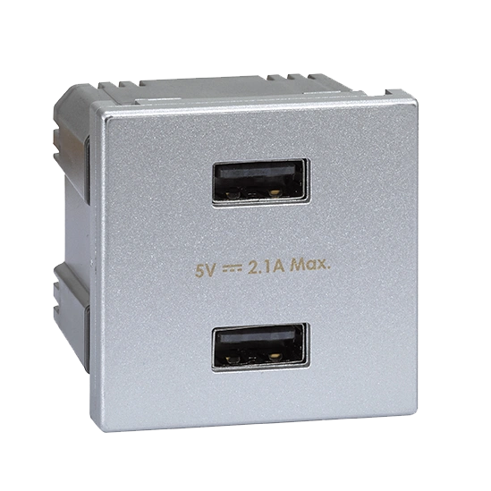 USB ładowarka K45 (45x45) gniazdo typ A 5V/2,1A; aluminium