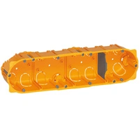 Puszka p/t poczwórna gips. gł.50mm