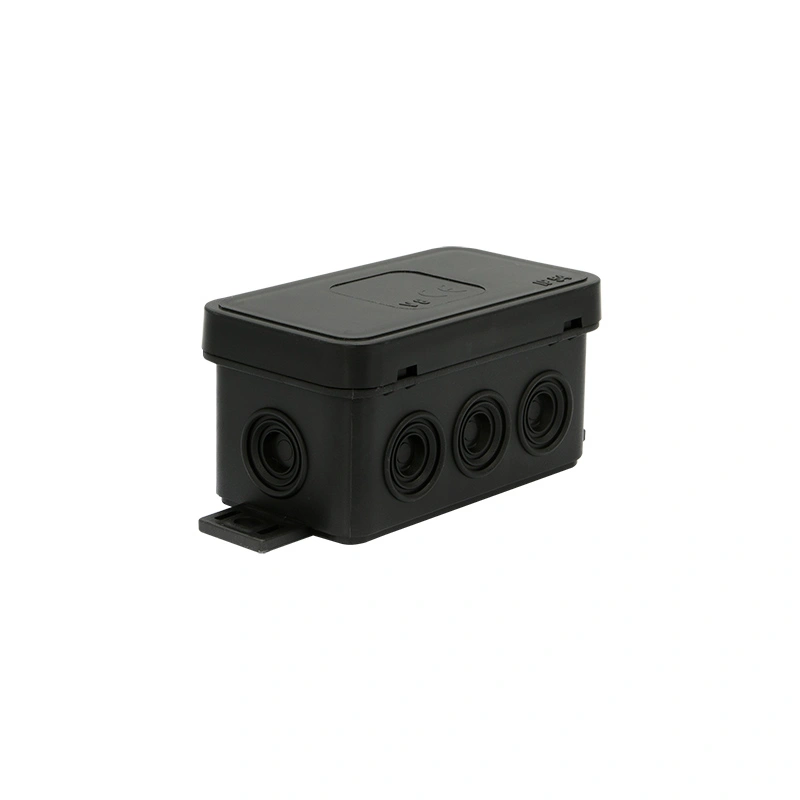 puszka n/t 80x45x41 IP54 8-wl V8 czarna