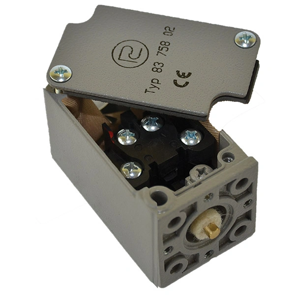 Korpus 83 758-0.2